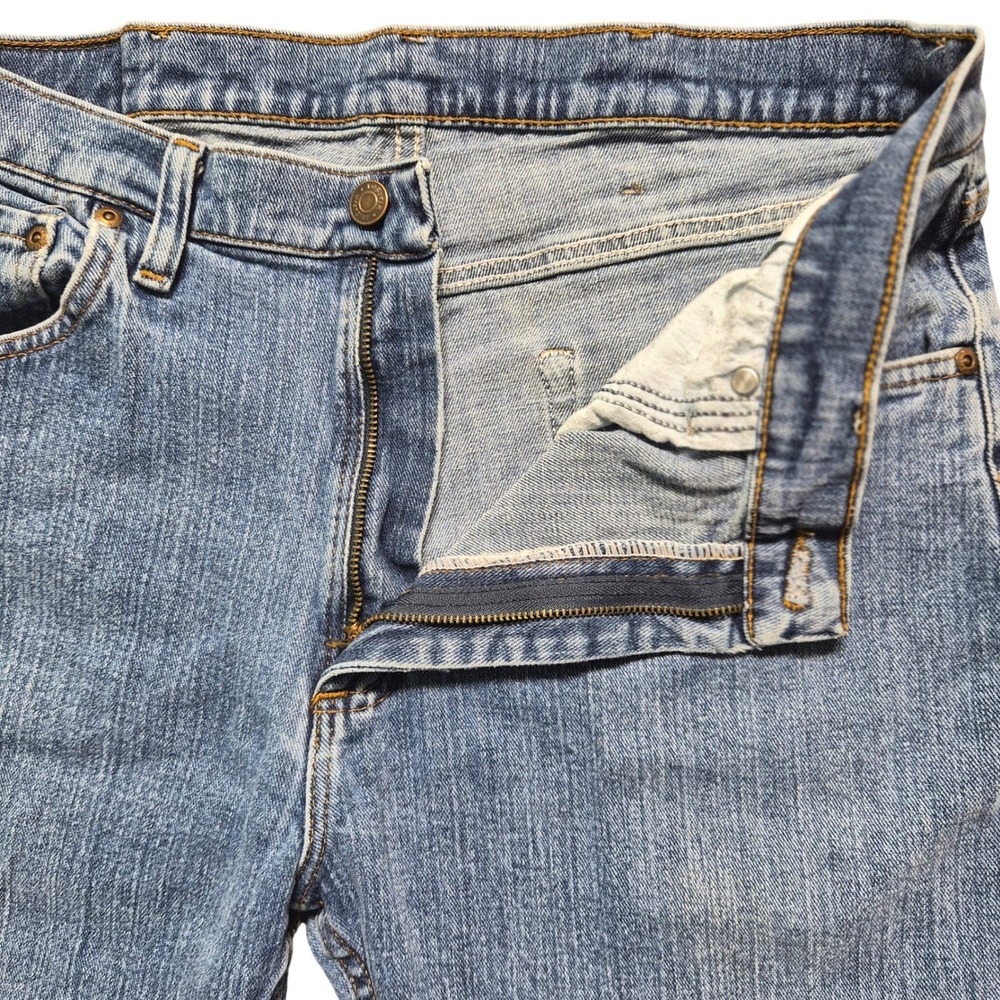 Wrangler Authentic Jeans Mens 34x29 Regular Fit Blue Denim 9WRGAMS Mid Wash - Picture 5 of 11